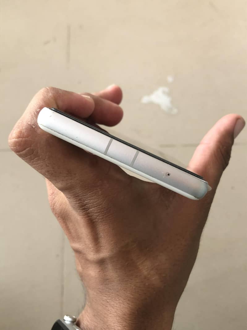 Google Pixel 7a 1