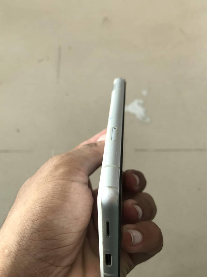 Google Pixel 7a 3