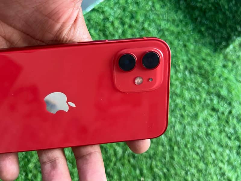 Apple iPhone 12 1