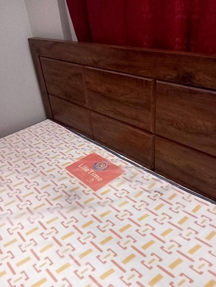 Bed single 2