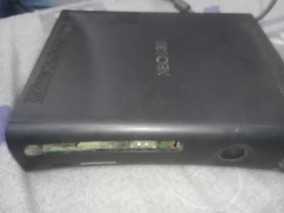 Xbox 360 9/10 condition