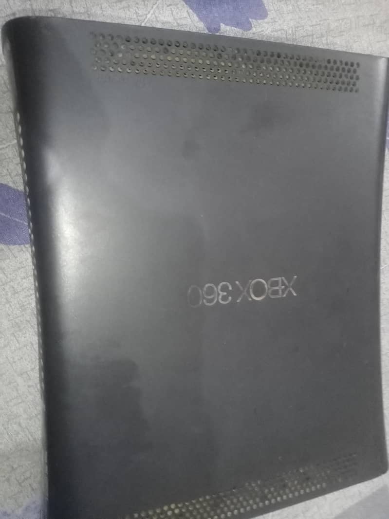 Xbox 360 9/10 condition 3