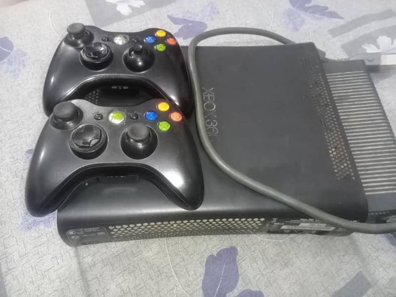 Xbox 360 9/10 condition 5