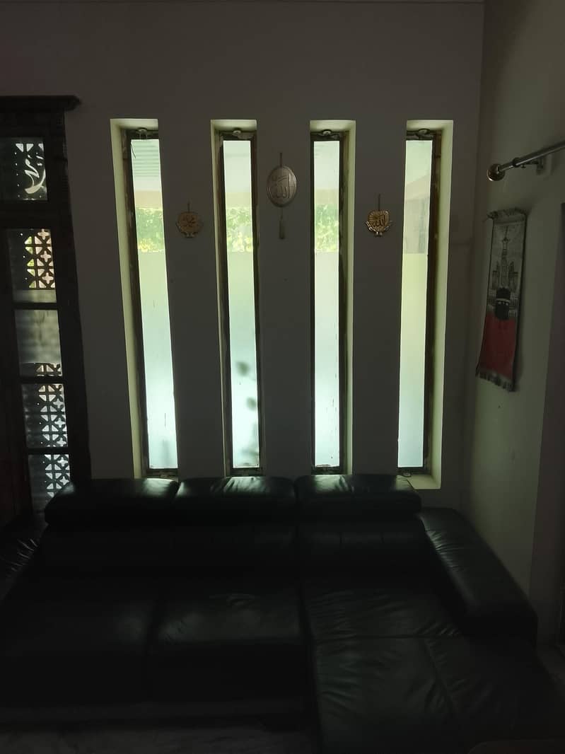 original Chen-one leather L shape automatic sofa. 1
