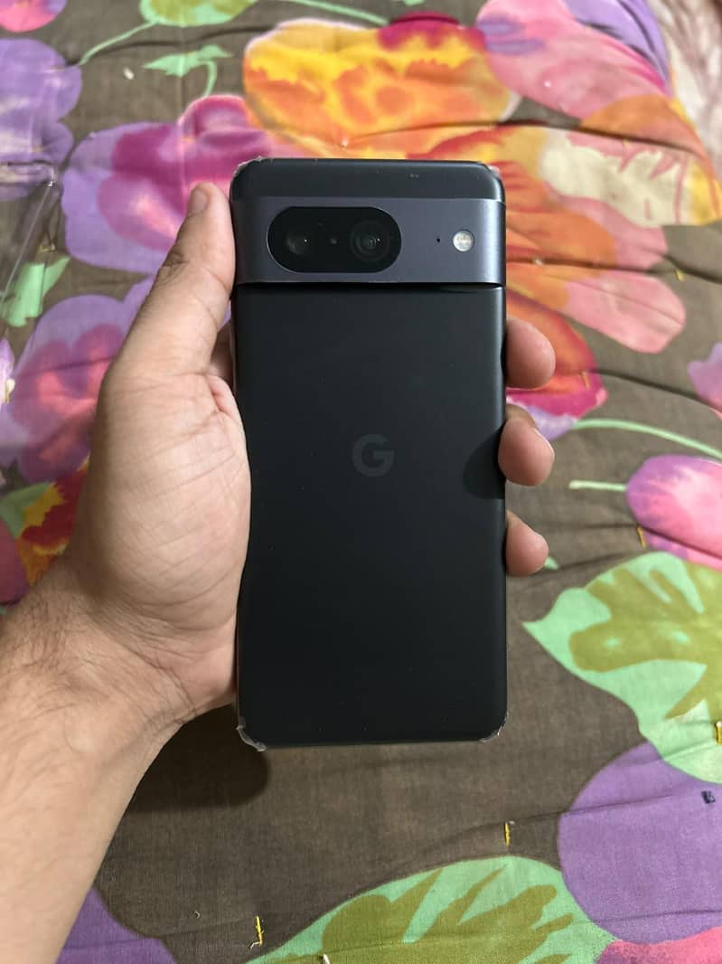 Google Pixel 8 1