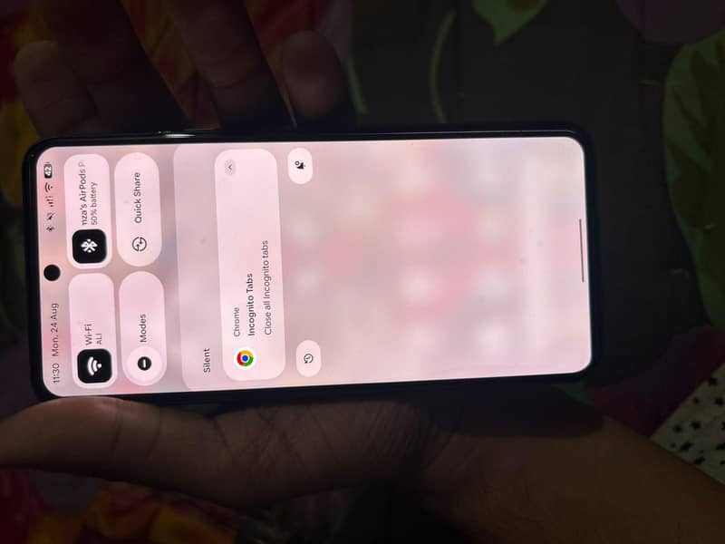 Google Pixel 8 4