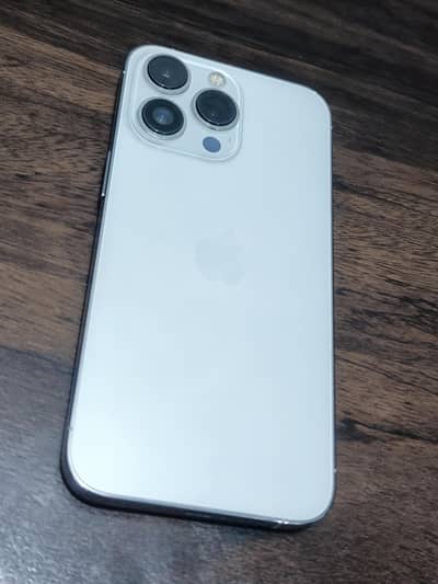 Apple iPhone 13 Pro