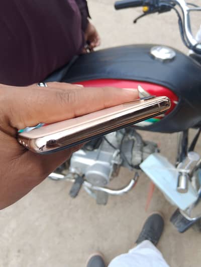 Apple iPhone XS Max