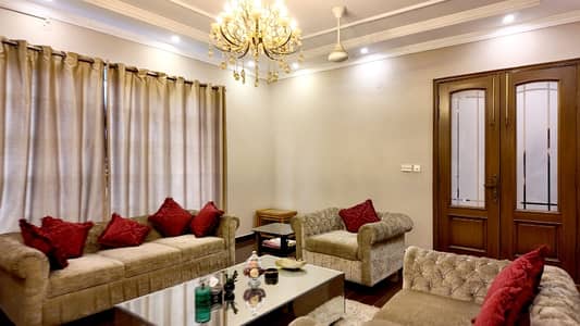 1 Kanal Double Story Gas Installed 3 Kichen House Available For Sale In Chinar Bagh Raiwind Road Lahore