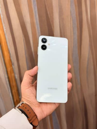 Samsung Mobile A06