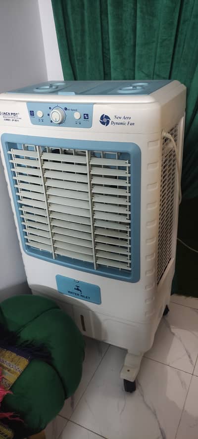 Room cooler
