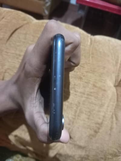 Apple iPhone XR