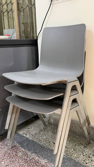 German chairs a pair of 6 as good as brand new