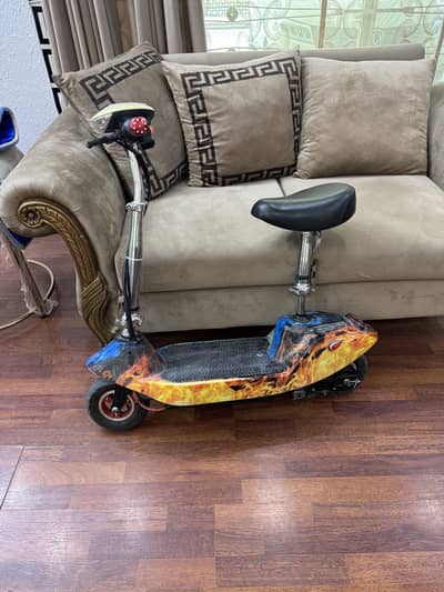 Electric scooter