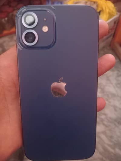 Apple iPhone 12