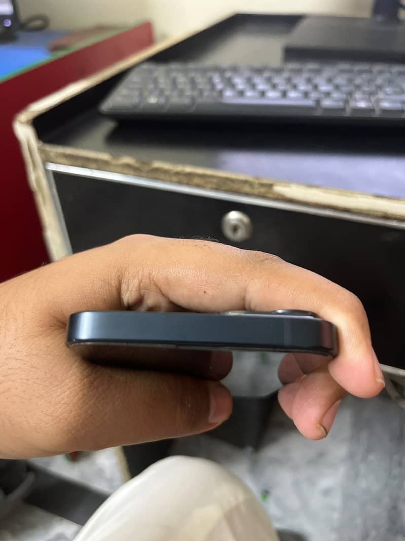 Apple iPhone 14 1