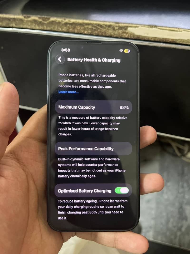 Apple iPhone 14 4