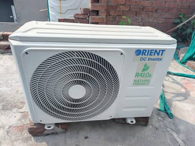Orient 1.5 ton  DC inverter ac total original gas store