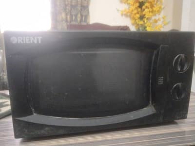 microwave oven