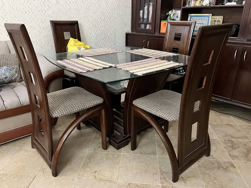 Dining Table (4 Seater) 0