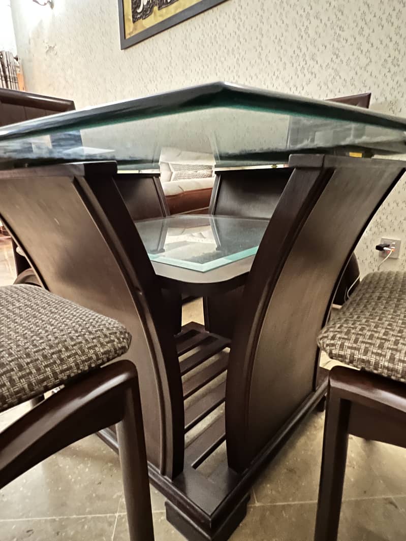 Dining Table (4 Seater) 1