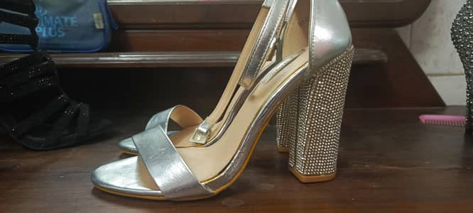 Brand new high heels-Size 36