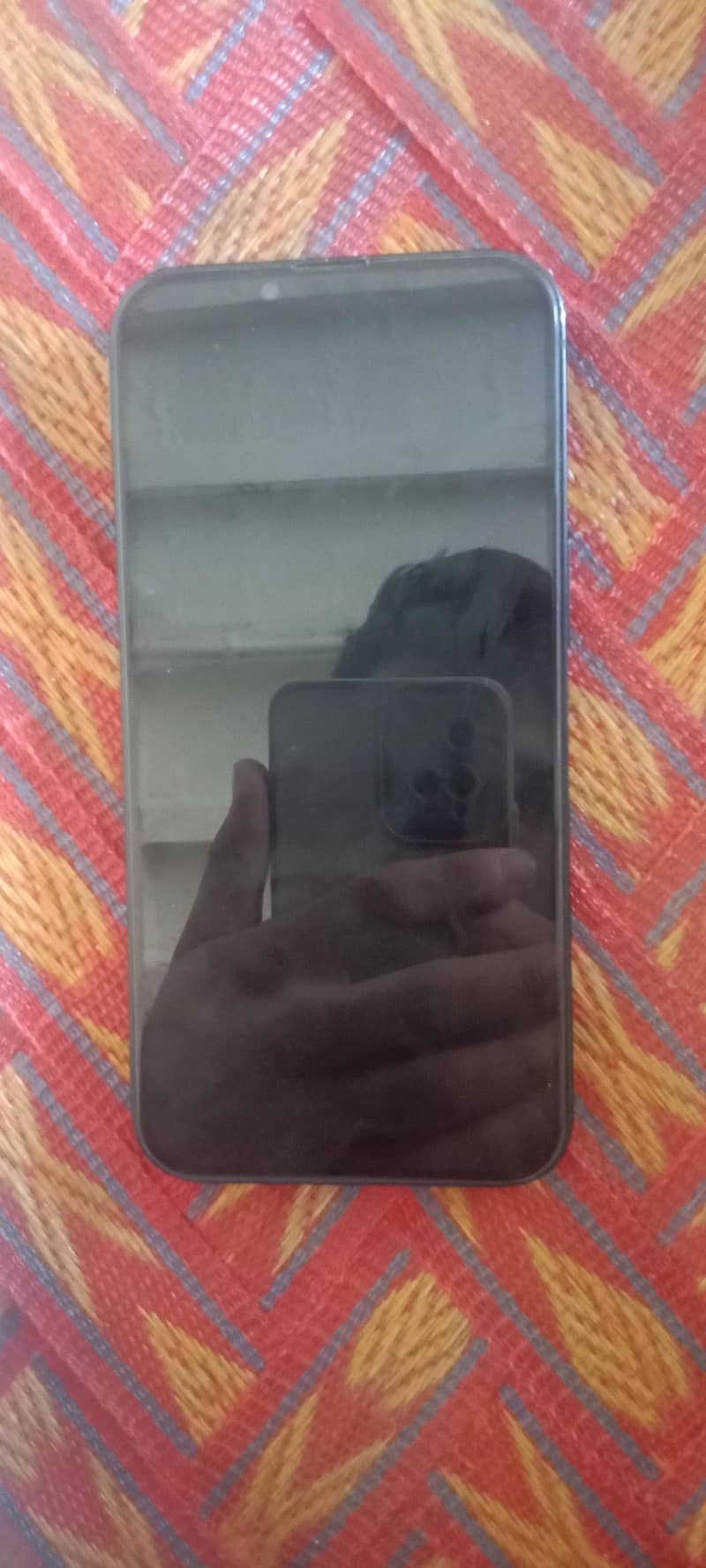 Apple iPhone 13 1