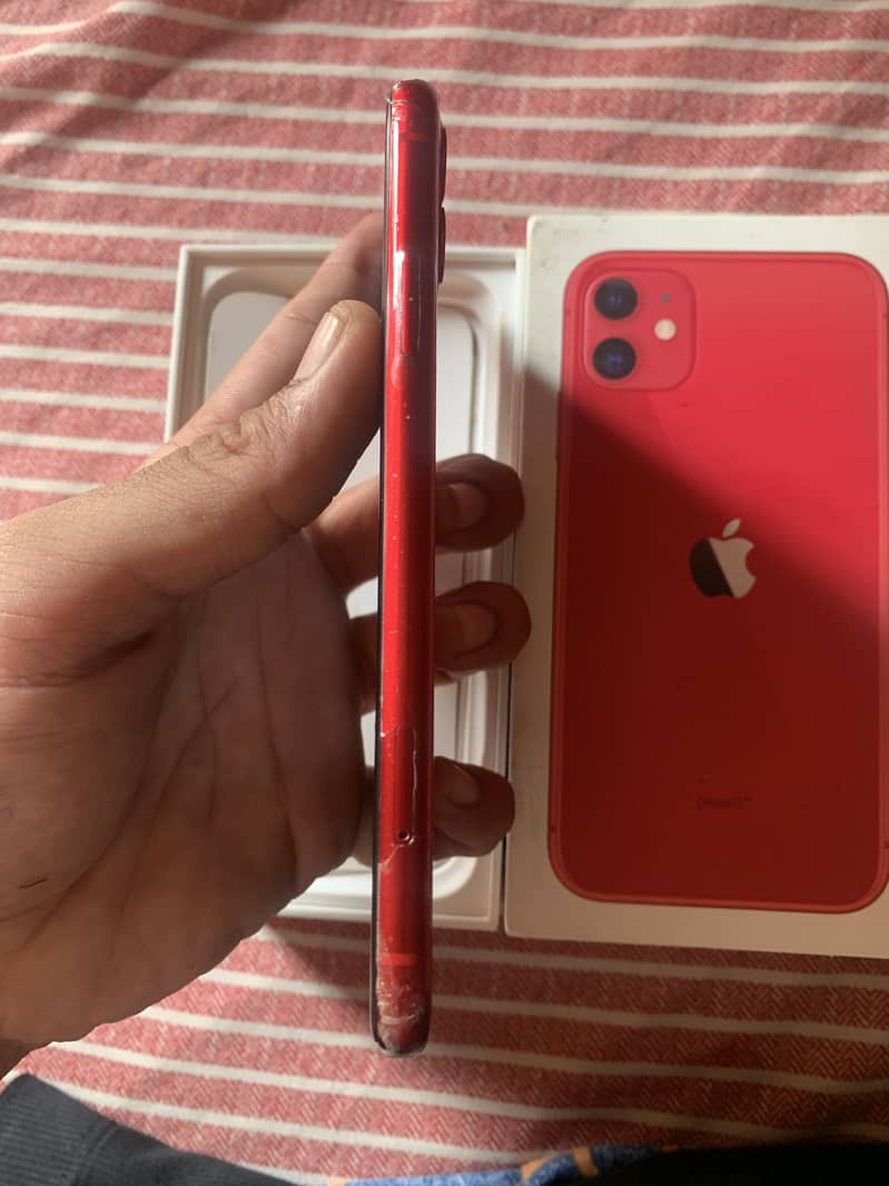 Apple iPhone 11 3