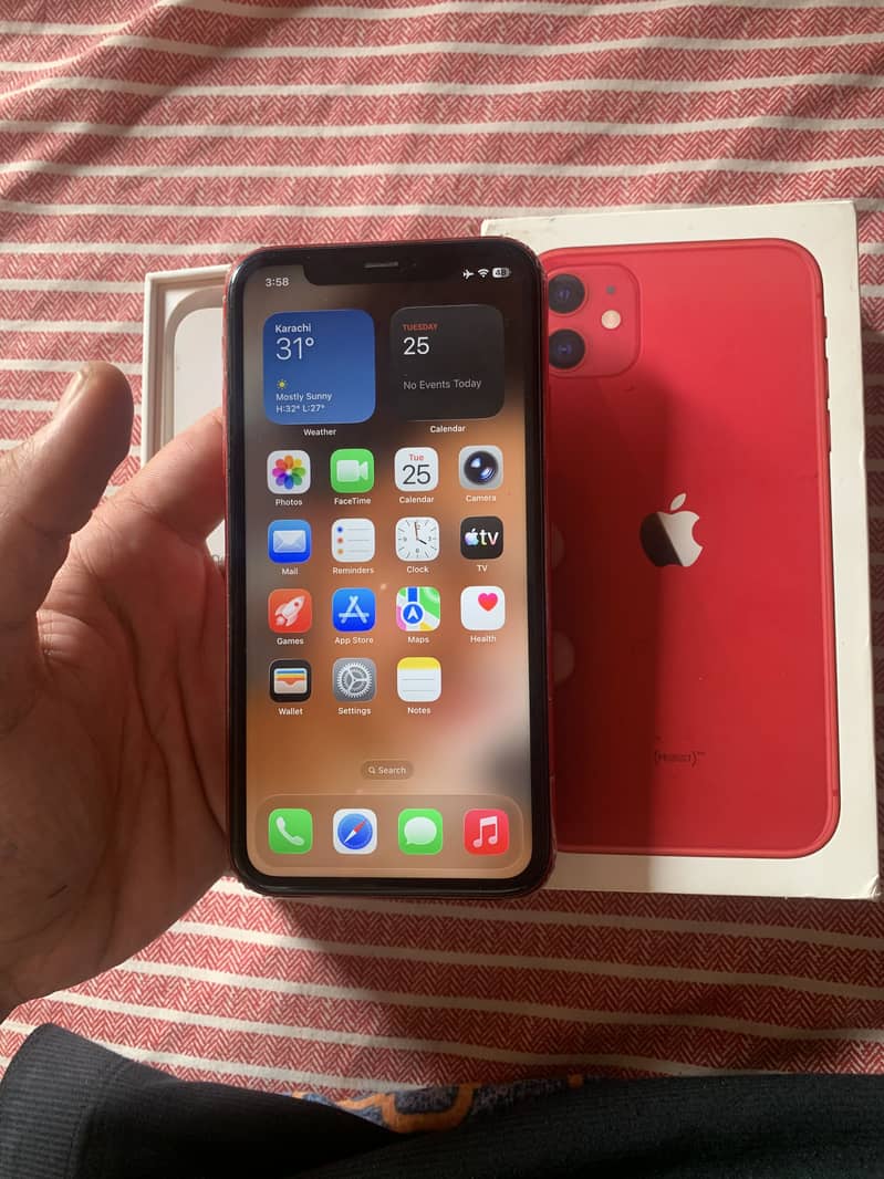 Apple iPhone 11 4