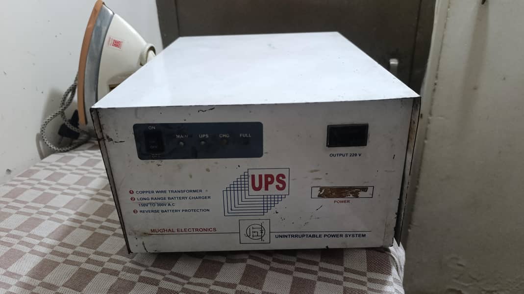 UPS 750W 0