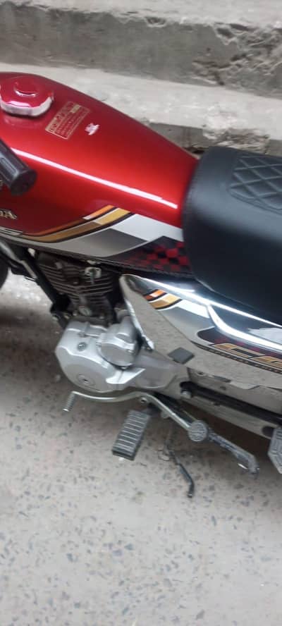 Honda 125 salf start
