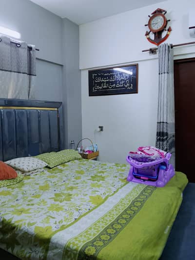 Sale flat 2bed lounge Gulshan complex phase 2 Johar mor