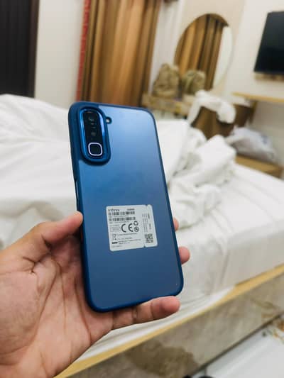 Infinix Hot 70