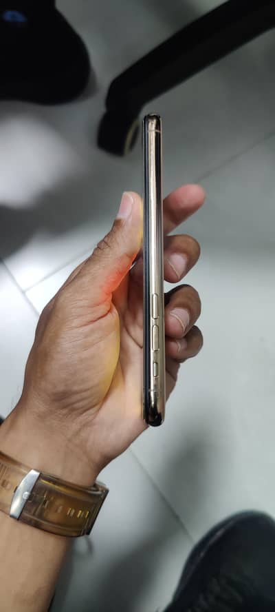 Apple iPhone XS 64 Gb