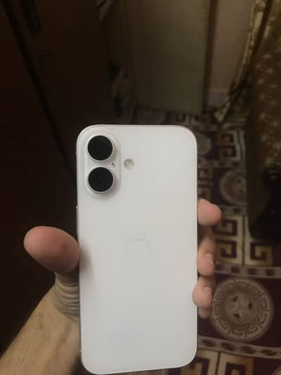 Iphone 16 factor unlock 128GB bettry health 90 condition 10/10 box cbl