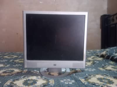 computer LCD good condition