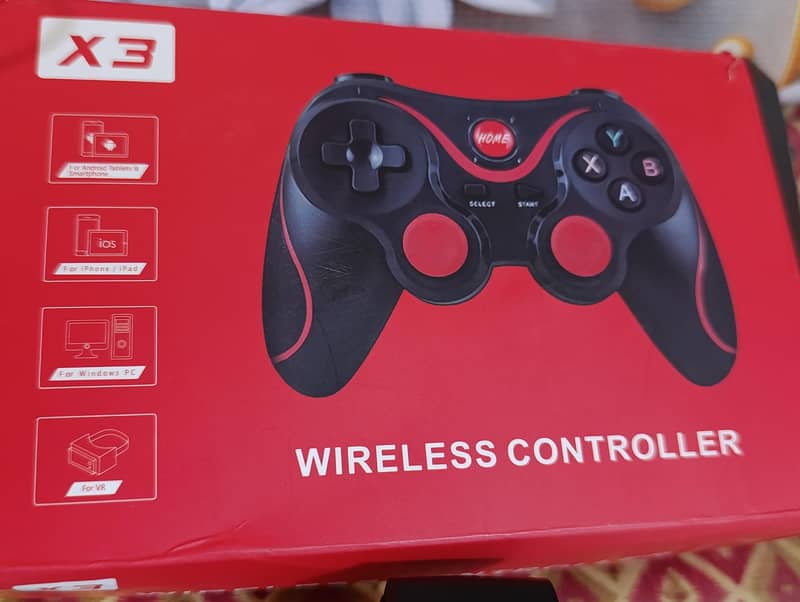 wireless gaming controller  0