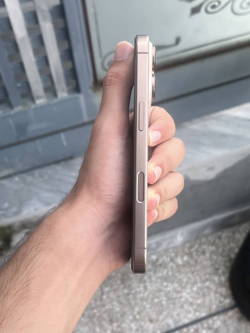 Iphone 16 pro [bypass] 2