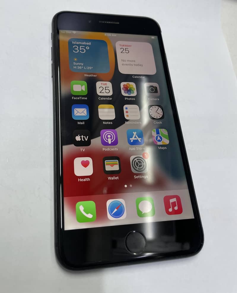 Apple iPhone 7 Plus 0