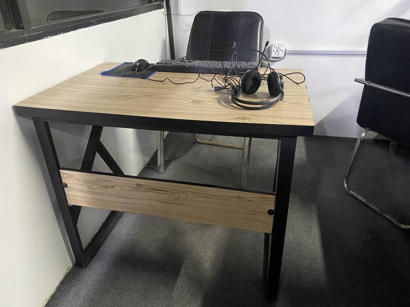 Office executive table custom designed 3