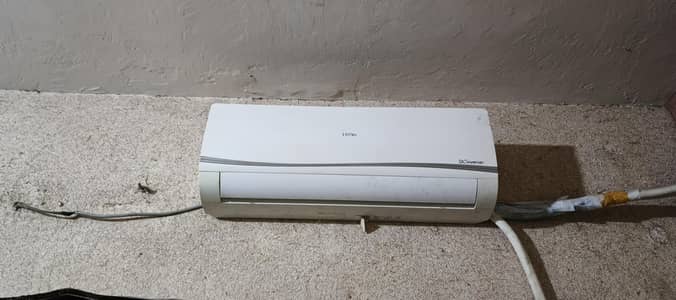 Haier AC Inverter Split AC.
