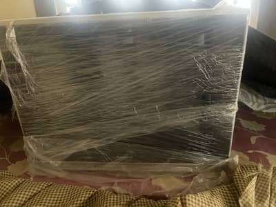 Panasonic Tv 32inch colour display