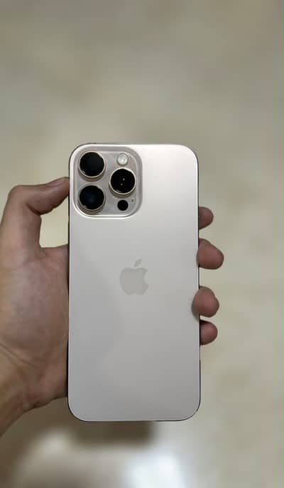 Apple iPhone 16 Pro Max