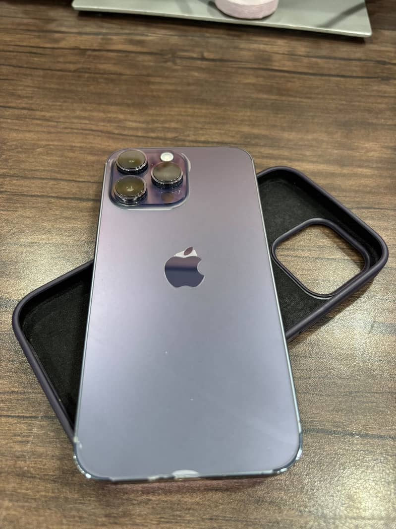 Apple iPhone 14 Pro Max 4