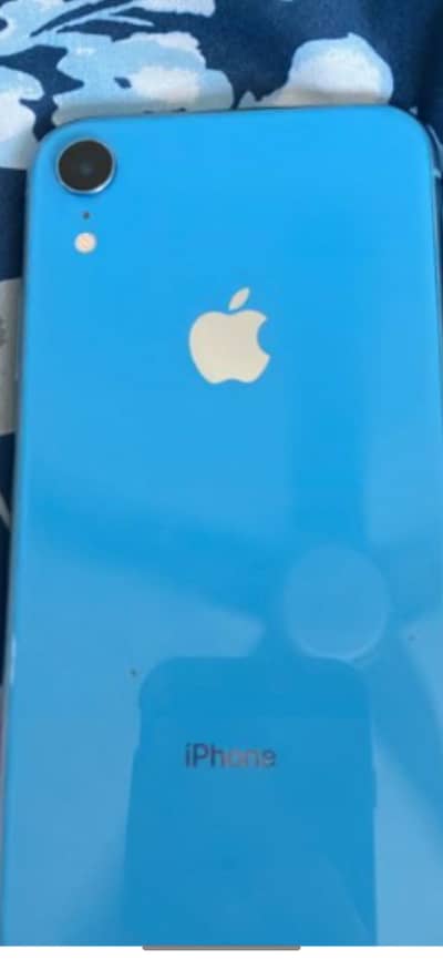 Apple iPhone XR