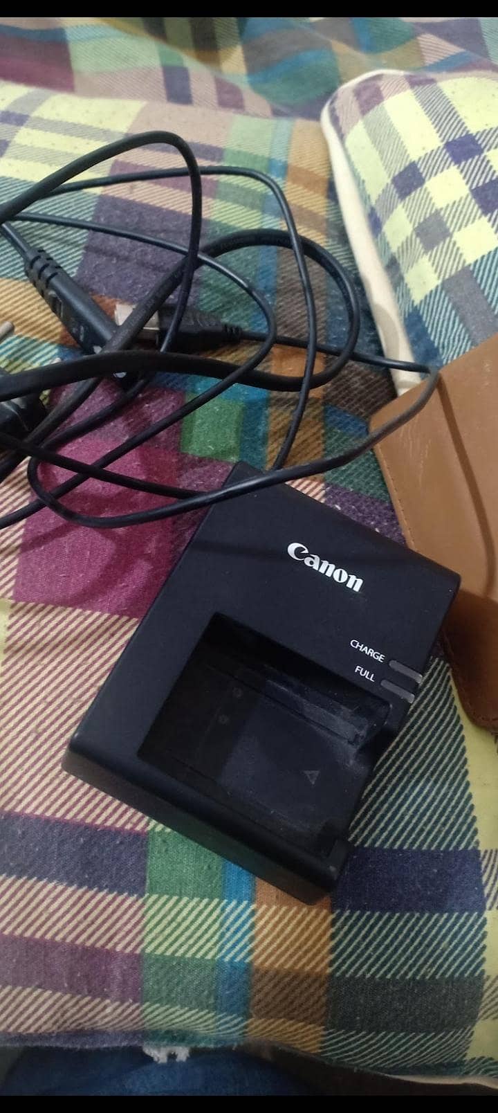 canon eos 1300d 5