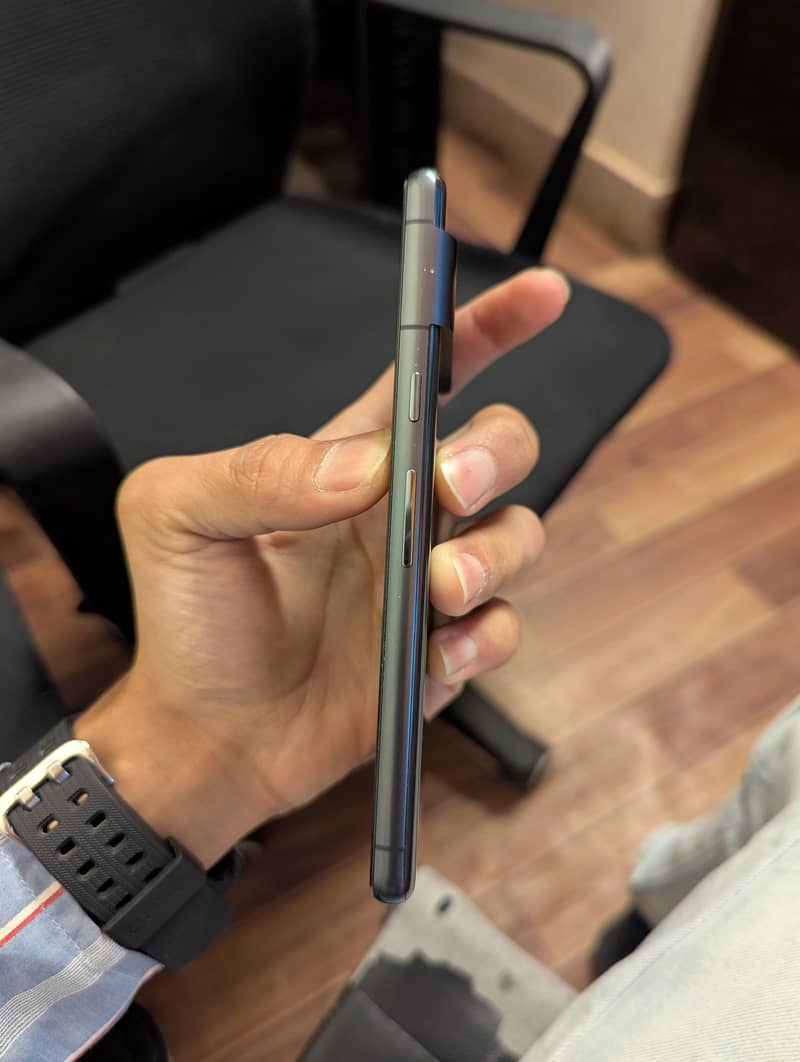 Google Pixel 7 3