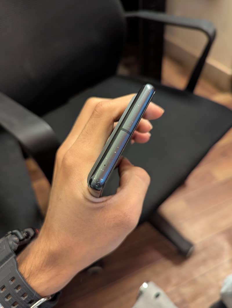 Google Pixel 7 5