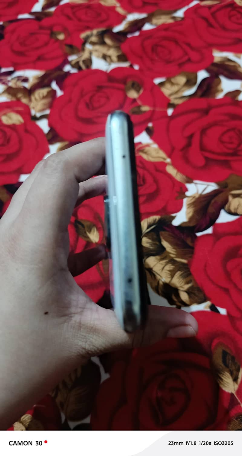 Xiaomi Redmi Note 9S 2