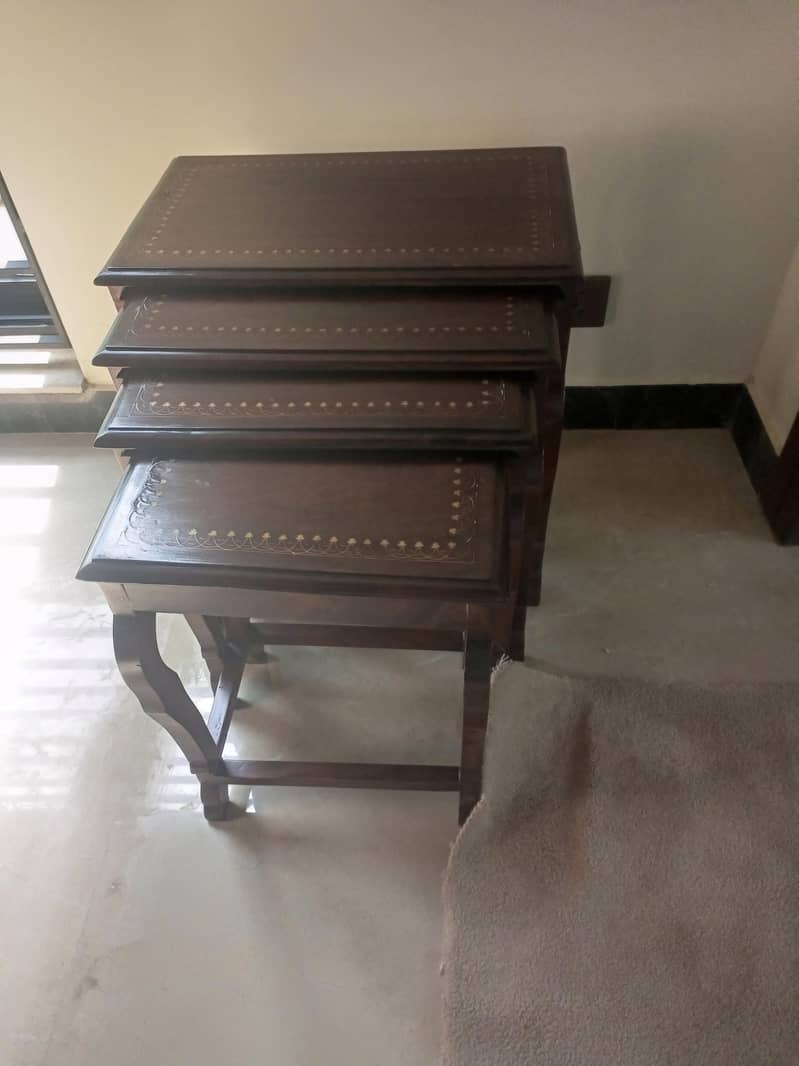 nesting tables 1